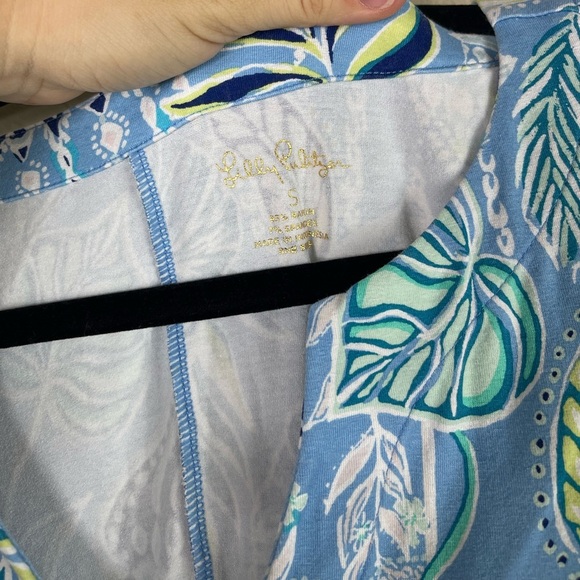 Lilly Pulitzer Sophiletta T-Shirt Dress in Blue Peri Lapis Lanterns Size Small - Picture 2 of 6